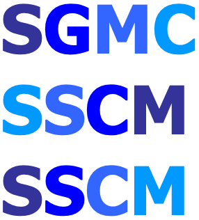 Das Bild zeigt drei Reihen mit den Buchstaben „SGMC“ und „SSCM“, die in verschiedenen Blautönen dargestellt sind. Jede Reihe hat einen Farbverlauf von Dunkelblau bis Hellblau. In der ersten Reihe ist „SGMC“ abgebildet, in der zweiten und dritten Reihe „SSCM“. Die Schrift ist fett, und die Blautöne reichen von tiefem Dunkelblau bis zu einem leuchtenden Hellblau.